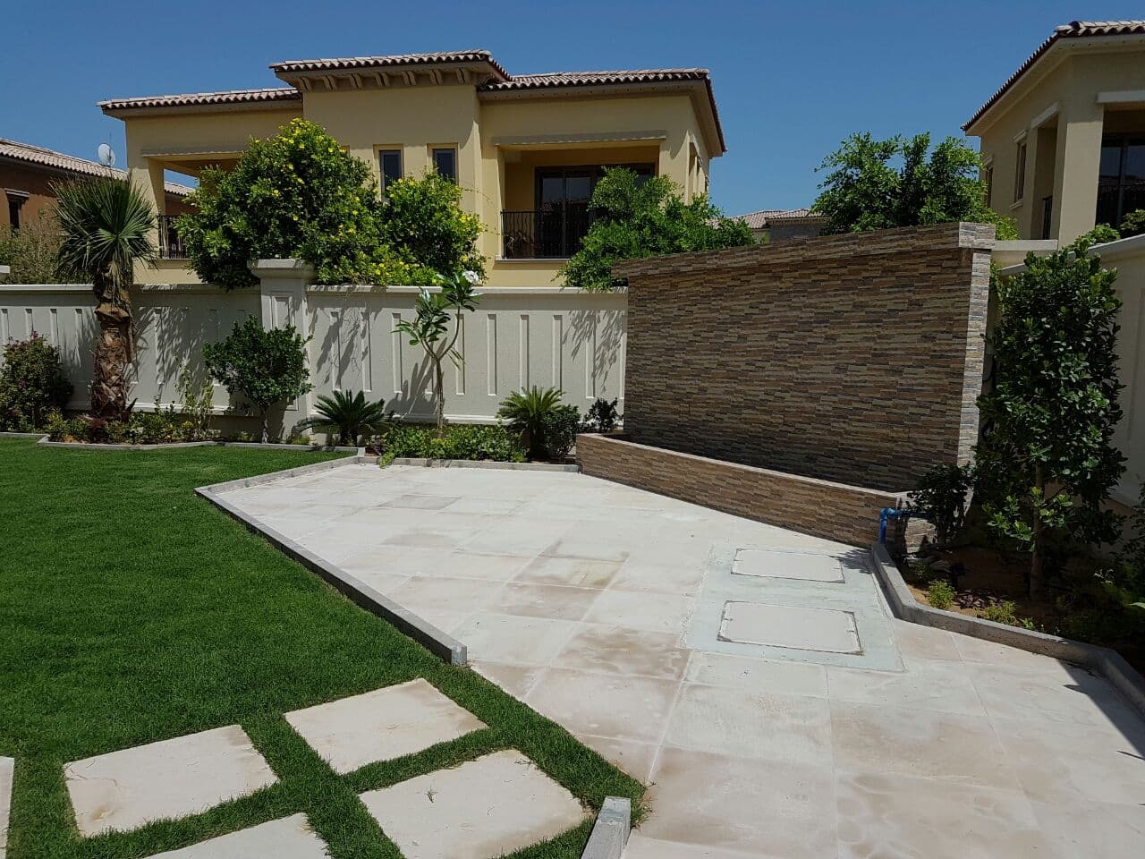 Villa ( 4 ) _ Soft & Hard Landscape